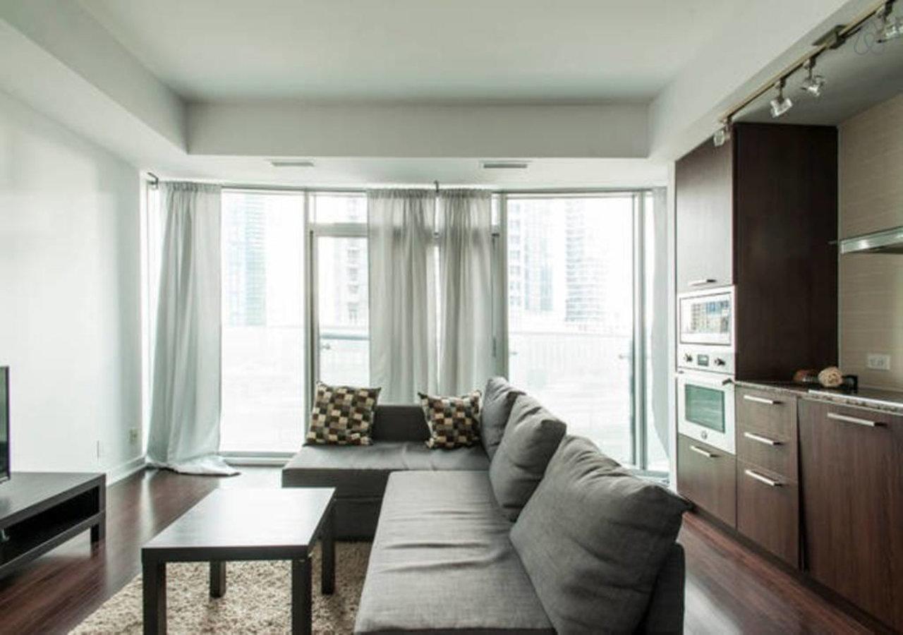Eg Suites - York St Condos Cn Tower Toronto Kültér fotó
